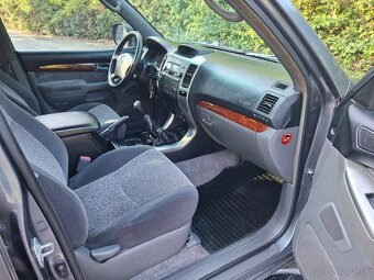 Toyota Land Cruiser - 9