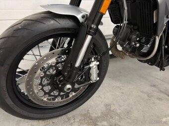 Ducati Scrambler Cafe Racer - 9