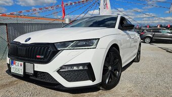Škoda Octavia Combi 2.0 TDI RS 4x4 DSG - 9