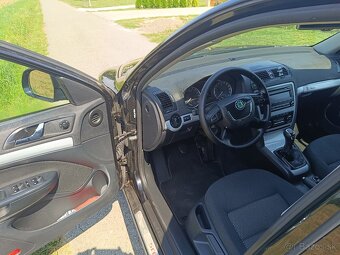 Škoda Octavia Combi SCOUT 2.0 TDI - 9