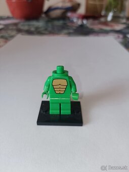 Minifigúrky LEGO - 9