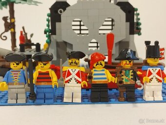 LEGO Pirates 6279 Skull Island - 9