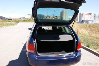 Volkswagen Golf Variant 1.9 TDI DPF Trendline DSG - 9