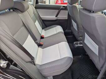 Predám Volkswagen Polo Cross 1.6 benzín 77 KW r.v.2009 - 9
