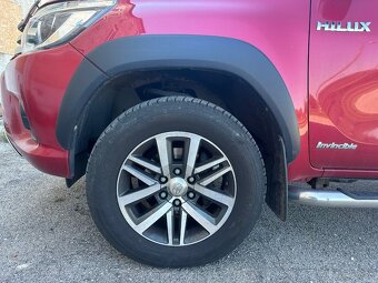 Toyota Hilux DC 2.4 D-4D - 9