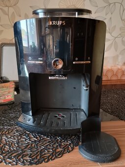 Kávovar Krups EA 82 - 9