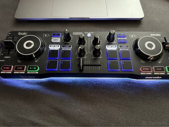 Hercules dj controler/set - 9