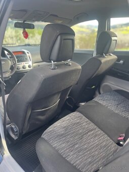 Kia Cee’d - 9