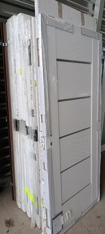 Dvere vchodove, použité i zabalené - 9