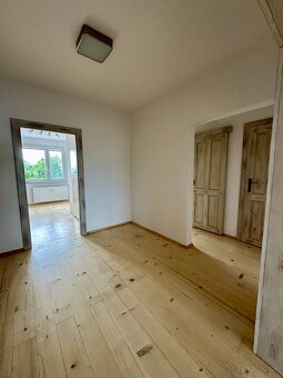 Na predaj 3-izbový byt s loggiou, po rekonštrukcii vo výborn - 9
