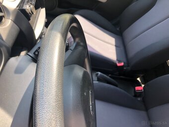 Mazda 2 -128 000km - 9