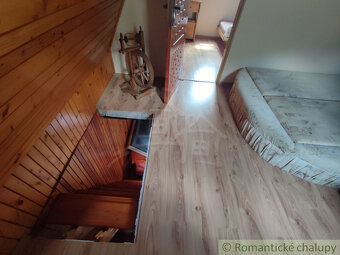 Útulná a priestranná rekreačná chata v chatovej osade v lo - 9