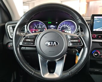 Kia Ceed SW 1.6 CRDi MHEV Gold A/T// AJ NA SPLÁTKY// - 9