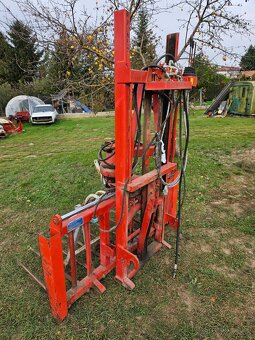 Vykusovač siláže,rezačka  KHUN - 9