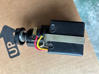 Diely Skoda, mriežka Mko, prepínač 100 MB - 9