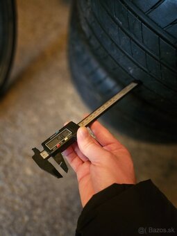 Bridgestone 235/55 R18 TURANZA - letné - 9