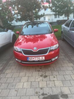 Predám škodu rapid 1.2tsi 77 kw - 9