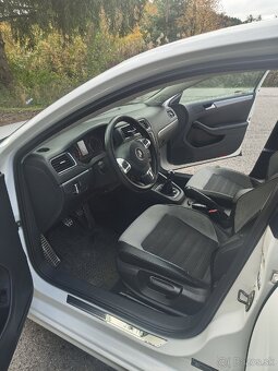 Volkswagen Jetta 2.0tdi Highline - 9