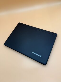 Notebook Lenovo IdeaPad 100 N3540 / 8GB RAM / 256GB SSD - 9
