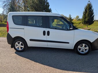 Opel Combo 1.3 cdti 66kw - 9