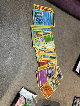Pokémon karty - 9