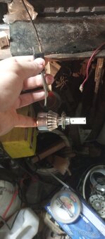 Predávam sadu LED žiaroviek H1 a H7 (Headlights) (žiarovka) - 9