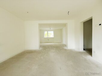 Predaj rodinného domu, Žilina-Trnové, 391 m2, 276.700 € - 9