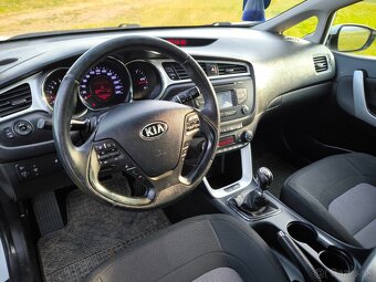 Kia ceed 1.6crdi 100kw gold - 9