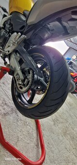 Honda Hornet cb600f - 9