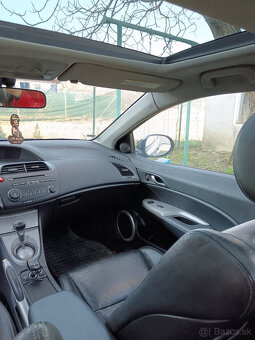 Predám/Vymením Honda Civic 8g Executive 2.2i-ctdi - 9