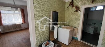 Rodinný dom v krásnom prostredí obce Silická Brezová. - 9