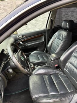 Škoda Superb 1.9 tdi - 9