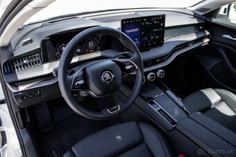 Škoda Superb 2.0 TDI SCR L&K 4x4 DSG - 9