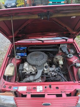 Ford Escort  16i - 9