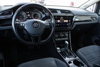 Volkswagen Touran 2.0 TDI SCR 150k Highline DSG - 9