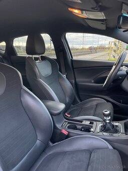 Hyundai i30 Fastback 1.4 Tgdi N-Line Plus - 9