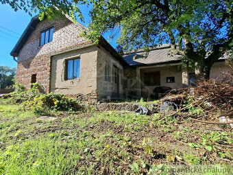 Rozostavaný rodinný dom s veľkým pozemkom v podunajskej ob - 9