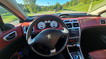 Kabriolet / Kabrio Peugeot 307cc - 2,0 benzín / LPG / Plyn - 9