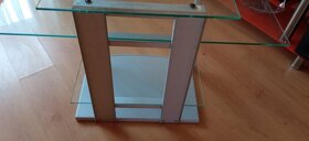 TV stolík, rám kovové prevedenie, sklenenné poličky - 9