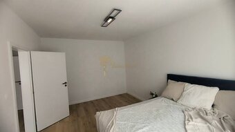 2-izb. byt, Šándorova, Ružinov, novozrekonštruovaný so zaria - 9