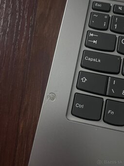 Lenovo IdeaPad1 - 9