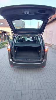 FORD GRAND C-MAX, Family 7-miestny, 1,5 TDCi 120k M6 (88kW) - 9