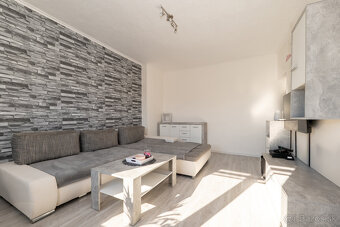 Štýlový zrekonštruovaný 2-izbový byt | Moldava nad Bodvou - 9