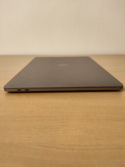 MacBook Pro 15 2017 | Core i7 • 16GB • 512GB SSD - 9