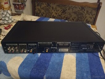 Sony CD a DVD player - 9