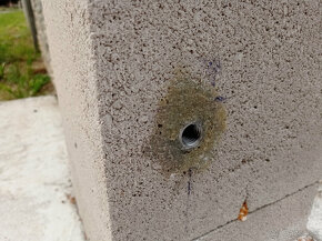 Matice do betonu / pánty na bránu - 9