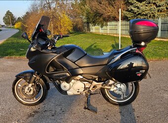 HONDA NT700 DEAUVILLE RC52 2006 - 9