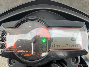 KTM 690 SMC-R - 9