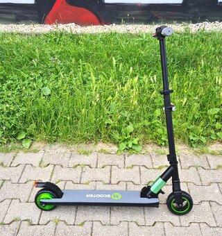 Predám skladaciu kolobežku elektrickú - 9
