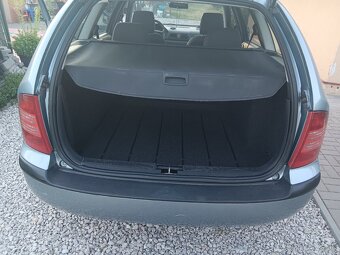 Predám  Skoda Octavia Combi  1.6  Facelift - 9